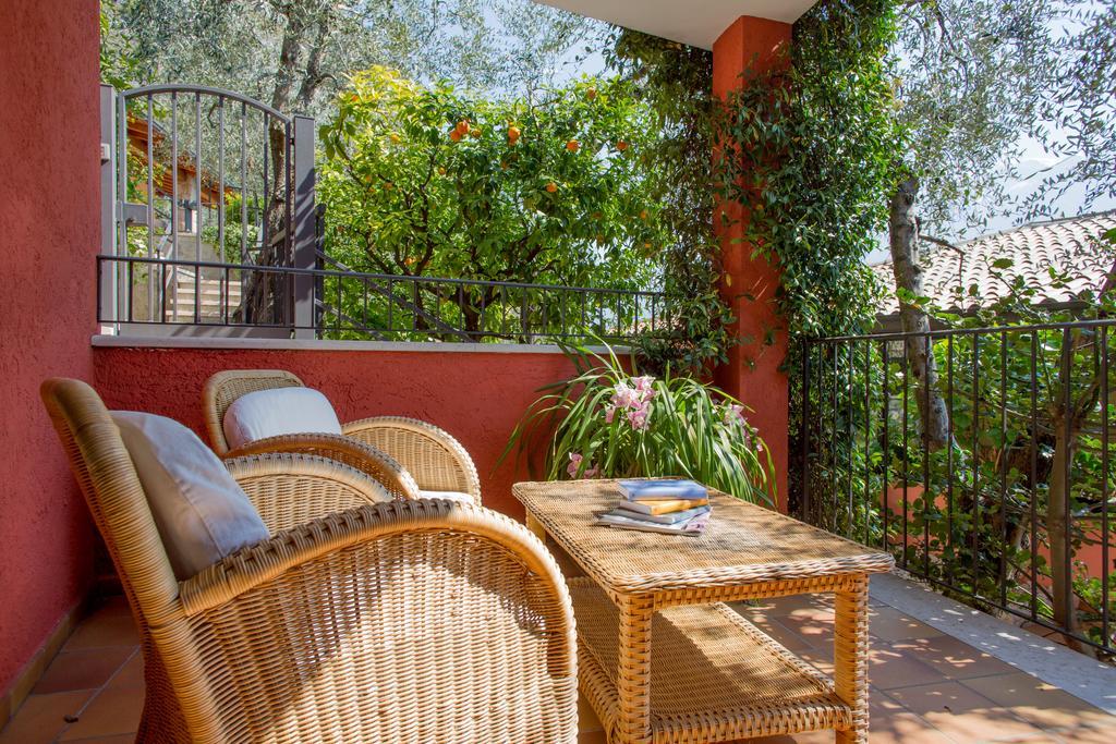 Hotel La Gardenia & Villa Oleandra Лимоне-суль-Гарда Номер фото