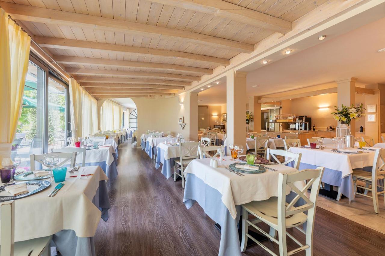 Hotel La Gardenia & Villa Oleandra Лимоне-суль-Гарда Экстерьер фото