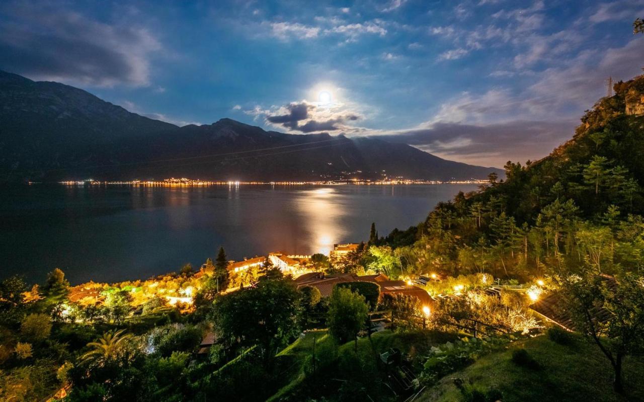 Hotel La Gardenia & Villa Oleandra Лимоне-суль-Гарда Экстерьер фото