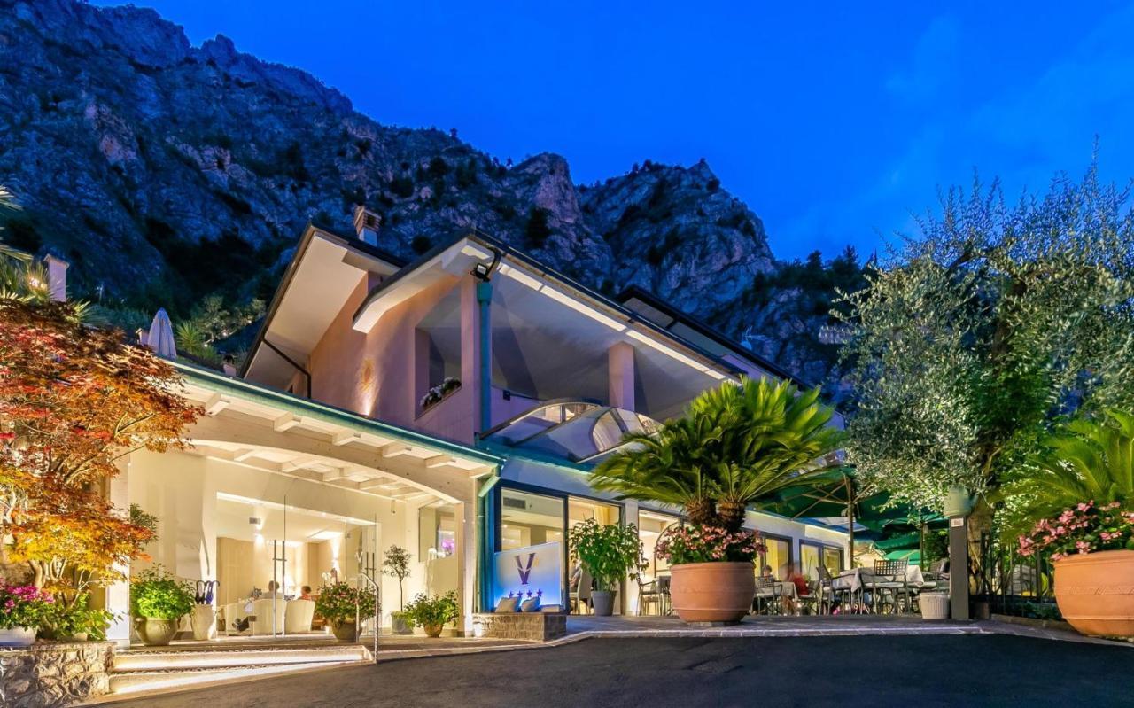 Hotel La Gardenia & Villa Oleandra Лимоне-суль-Гарда Экстерьер фото