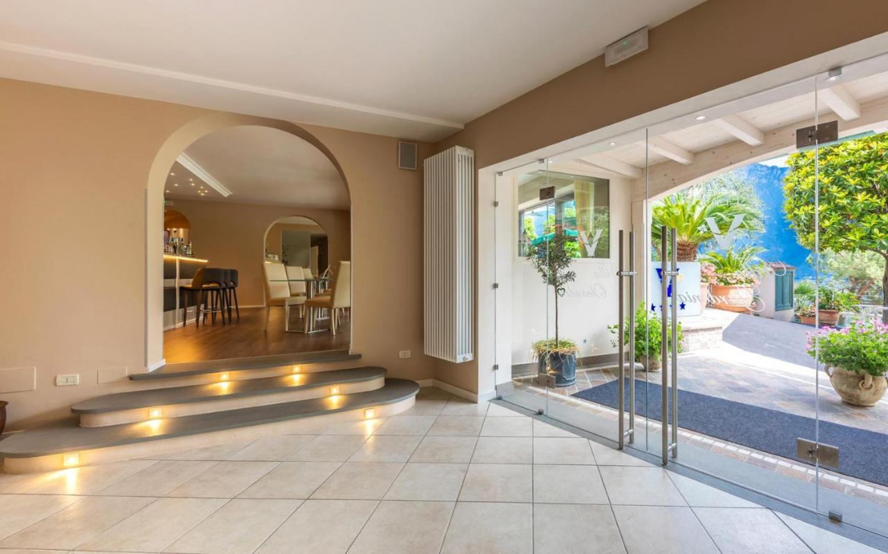 Hotel La Gardenia & Villa Oleandra Лимоне-суль-Гарда Экстерьер фото