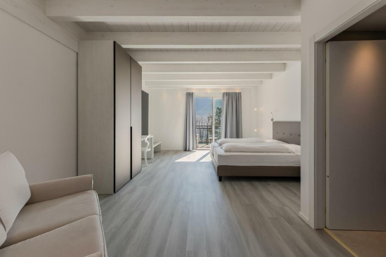 Hotel La Gardenia & Villa Oleandra Лимоне-суль-Гарда Номер фото