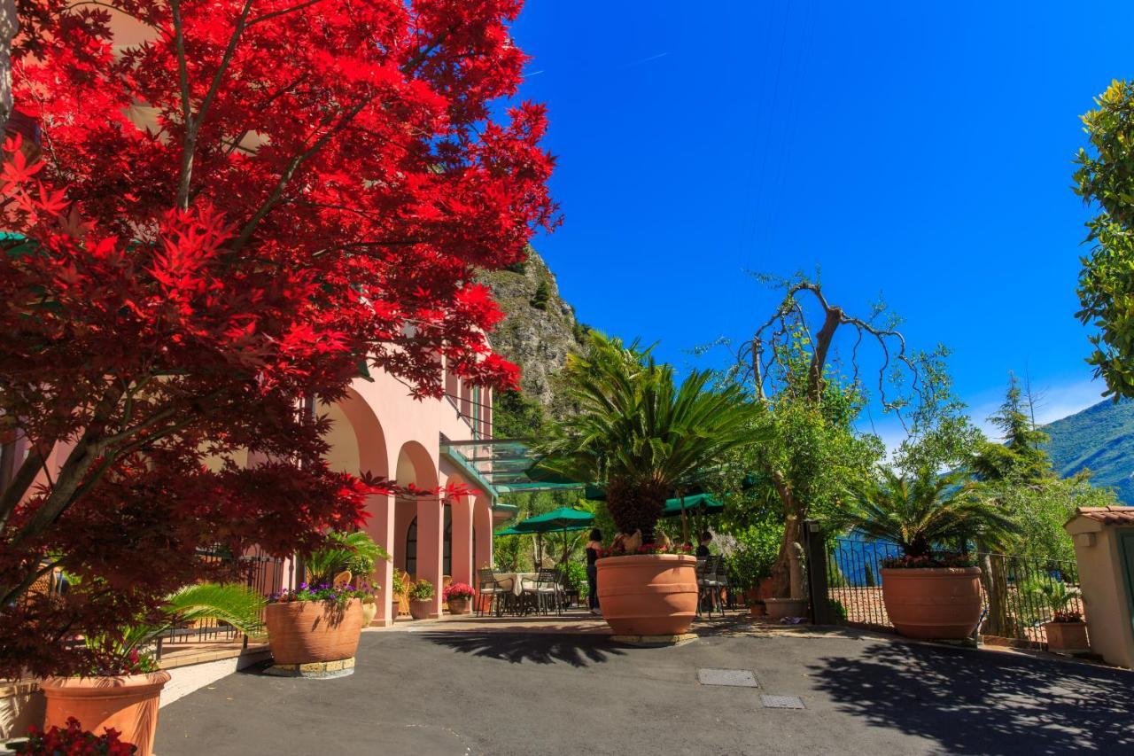 Hotel La Gardenia & Villa Oleandra Лимоне-суль-Гарда Экстерьер фото