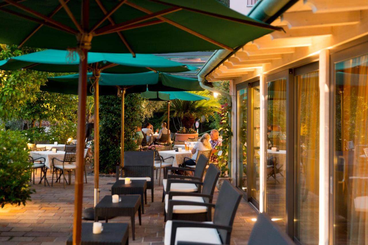 Hotel La Gardenia & Villa Oleandra Лимоне-суль-Гарда Экстерьер фото